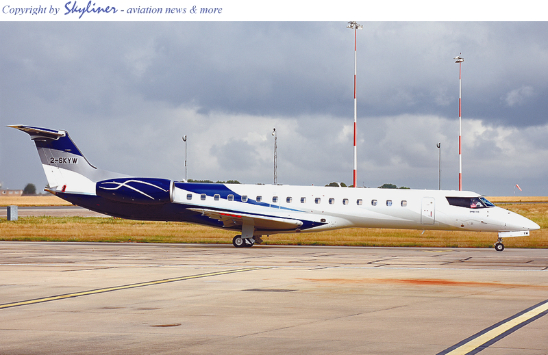 Embraer ERJ-145 [2-SKYW / S5-ASM]