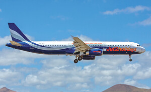 Airbus A321-200 [CS-TRJ]