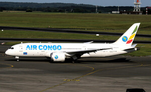 Boeing 787-8 []