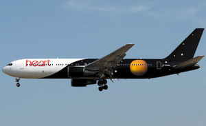 Boeing 767-300 [G-POWD]