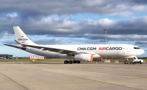 Airbus A330-200 [OO-CMA]