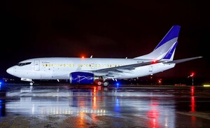 Boeing 737-700 [SX-LWC]