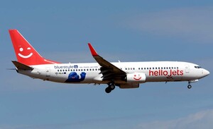 Boeing 737-800 [YR-HLA]